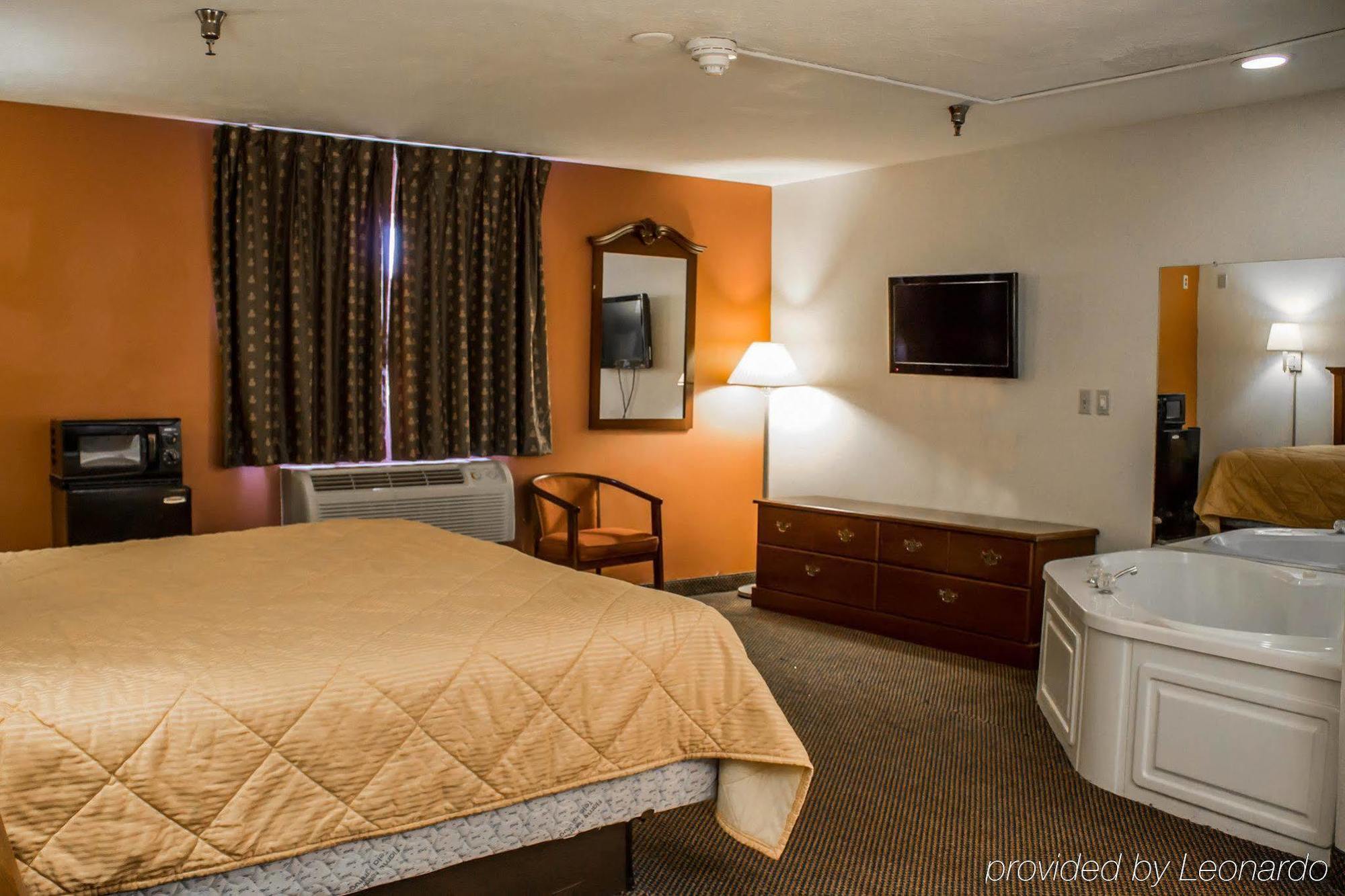 Econo Lodge Kent Kültér fotó